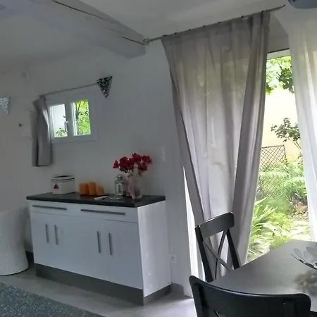 Hébergement de vacances Petite Fauvettes *
